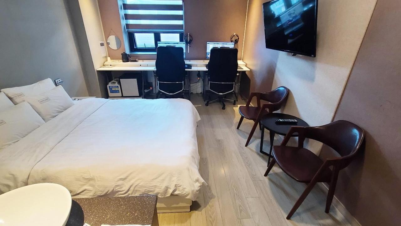 Seomyeon Ib Hotel Busan Eksteriør bilde