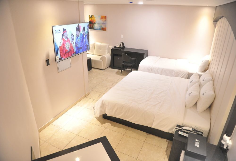 Seomyeon Ib Hotel Busan Eksteriør bilde