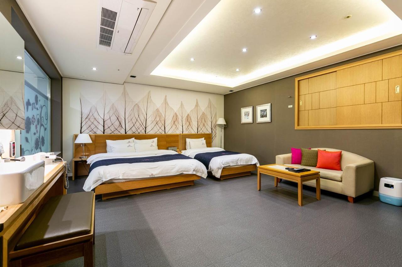 Seomyeon Ib Hotel Busan Eksteriør bilde